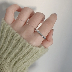 Minimalist S925 sterling silver wavy ring with fine bead chain link for women