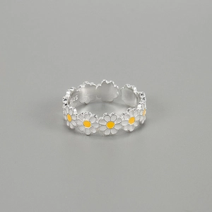 S925 Sterling Silver Daisy Flower Open Ring For Women INS Style White Enamel Dainty Floral Adjustable Finger Ring Jewelry Gift