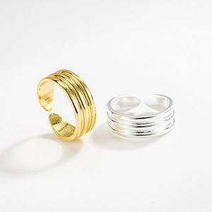 Minimalistischer S925 Sterlingsilber Mehrschichtring in Gold und Silber Optik