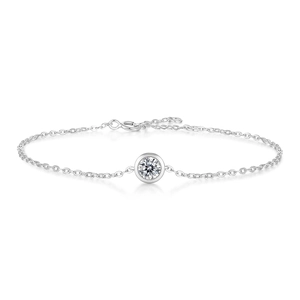 Elegantes 925er Sterlingsilber Moissanit Armband mit minimalistischer Zargenfassung