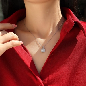 925 Sterling Silver Moissanite Square Halo Pendant Necklace Elegant Women Clavicle Chain Wedding Party Jewelry No Unit