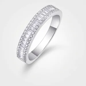 Bague en Argent Sterling 925 avec Moissanite pour Femme Sertissage Pavé de Luxe Bague de Fiançailles Mariage Bijoux Fins