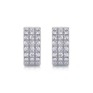 Boucles d'oreilles huggie en argent S925 avec cinq rangées de moissanite pavée de luxe