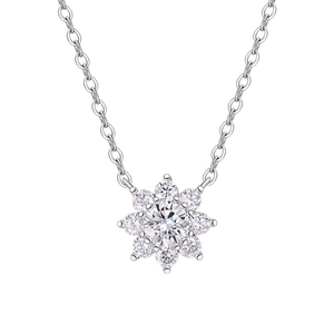 Collier élégant avec pendentif tournesol en argent 925 et pierres de zircone brillantes