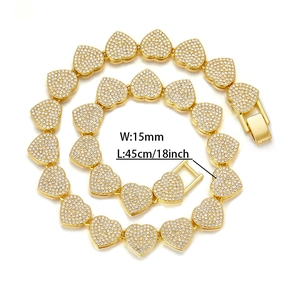 Collier cubain 15mm à maillons en forme de cœur doré avec strass blancs, longueur 45cm
