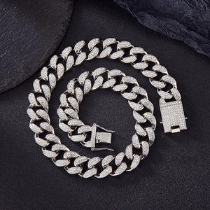 Collier Maille Gourmette Iced Out Hip Hop pour Hommes Femmes Alliage Pavé de Strass Bijoux de Mode Épais