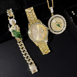 Luxuriöses Gold-Uhr-Set mit San Judas Anhänger und diamantbesetztem Armband für Damen