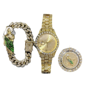 Vergoldetes Uhren-Set mit St. Judas-Anhänger und besetztem Gliederkettenarmband