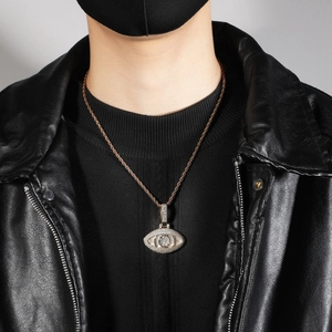 Collier hip hop avec pendentif œil d'ange serti et chaîne torsadée dorée pour homme