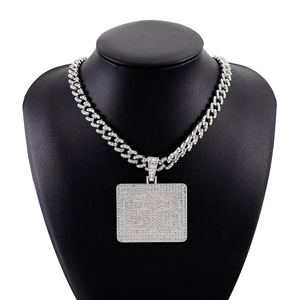 Collana cubana d'argento hip-hop con pendente quadrato ghiacciato e design con lettera GR