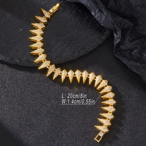 Detail shot of hip-hop gold plated panther bracelet with rhinestones and size dimensions