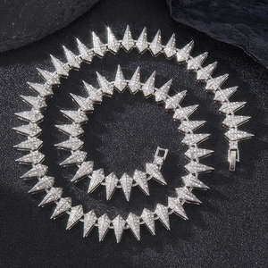 Hip Hop Iced Out Spike Necklace Alloy Rhinestone Dominant Panther Teeth Chain Necklace For Men Women Punk Jewelry Gift