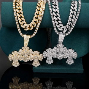 Collana con Pendente a Tripla Croce in Lega Hip Hop con Strass e Maglia Cubana Gioielli Punk per Uomo Donna Oro Argento