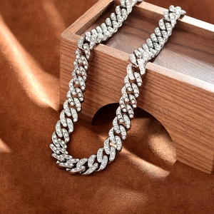Collana da uomo Cuban link 11mm argento con cristalli scintillanti in stile hip hop