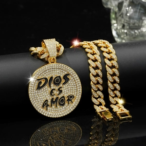 Hip Hop Dios Es Amor Round Pendant Necklace For Men Women Alloy Rhinestone Iced Out Cuban Link Chain Gold Silver Enamel Jewelry