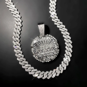Collier Pendentif La Cène en Alliage de Strass Hip Hop pour Homme Femme Chaîne Cubaine Religieuse en Relief Bijoux de Fête
