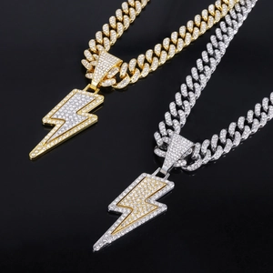 Hip Hop Lightning Bolt Pendant Necklace Alloy Rhinestone Iced Out Cuban Link Chain For Men Women Streetwear Jewelry