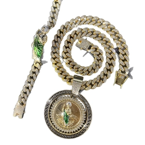 Hip hop jewelry set with gold plated iced out Cuban chain and St. Jude spinning pendant