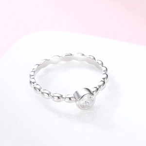 Bague élégante en argent sterling S925 avec zircon et anneau au design perlé unique