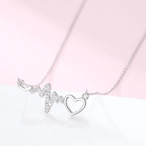 Élégant collier s925 argent battement de cœur avec pendentif cœur en zircon pour femme