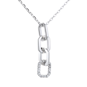 Collier minimaliste en argent S925 avec quatre maillons géométriques entrelacés