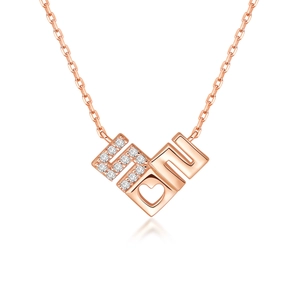 Collana cuore in argento sterling S925 oro rosa con diamanti su sfondo bianco