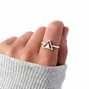 Minimalist S925 sterling silver geometric triangle ring with clear zircon stone on finger