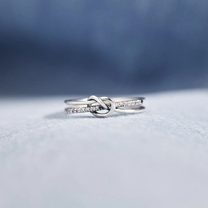 Bague Nœud en Argent Sterling 925 pour Femmes Double Couche Enveloppement Bague Empilable Avec Incrustation de Strass Bijoux de Mode