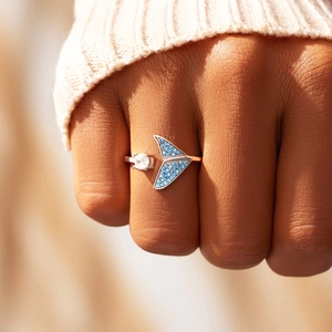 Bague ouverte queue de poisson en argent S925 avec pierres bleues et zircon