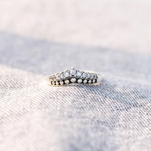 S925 Sterling Silver Crown Ring For Women Elegant V-Shaped Rhinestone Inlaid Vintage Design Jewelry Fashion Finger Ring Gift