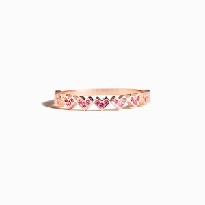 Elegant s925 silver rose gold heart ring featuring pink zircon stones on white background