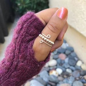 S925 sterling silver anti-stress spinner ring with adjustable beads on thumb