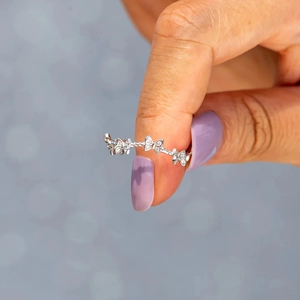 Bague minimaliste en argent S925 avec motifs papillons et pierres de zircon brillant