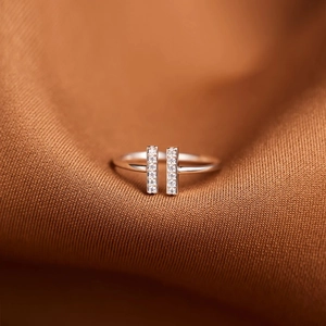 Minimalist s925 sterling silver open ring with double T-bar pavé zircon stones