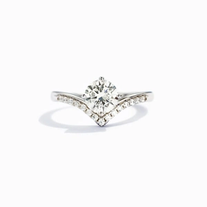 Bague en argent sterling S925 en forme de V avec zircon cubique brillant