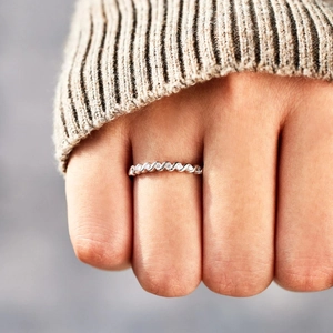 S925 sterling silver minimalist twisted spiral ring with pavé-set zircons on finger