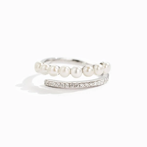 Elegant s925 silver double layer ring with eight white pearls and pavé cubic zirconia