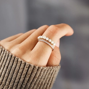 Elegant double-layered S925 silver ring with white pearls and sparkling pavé zircons