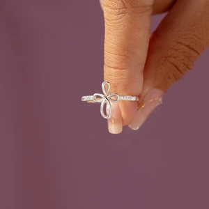 Elegante anello infinito in argento sterling S925 con pietre di zircone