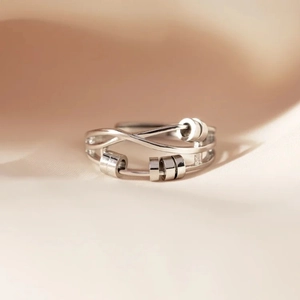 Minimalist s925 silver fidget ring for anxiety with moving beads on woven bands