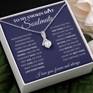 Collana con ciondolo a cuore in argento s925 e zircone in una confezione regalo