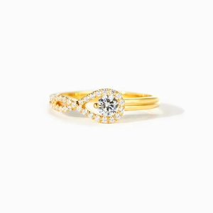 Bague élégante en argent S925 doré avec monture halo et pierre précieuse centrale ronde