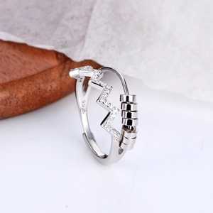 Bague S925 en argent sterling avec perles rotatives et design éclair en zircon brillant