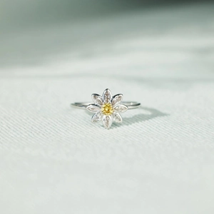 S925 Sterling Silver Flower Ring with Yellow Gemstone and Cubic Zirconia Petals