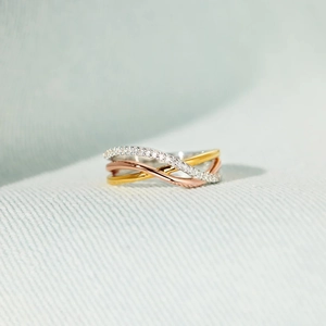 Bague Torsadée Entrelacée Tricolore en Argent Sterling 925 pour Femme Minimaliste Strass Géométrique Vague Croix Bague Bijoux Amitié