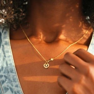Collier en argent sterling S925 avec pendentif serrure coeur et clé serti de zircons