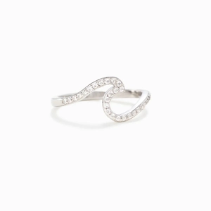Minimalist S925 sterling silver ocean wave ring with sparkling cubic zirconia accents