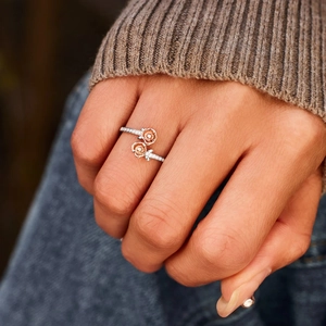 Bague ouverte en argent sterling s925 avec deux fleurs de rose et oxydes de zirconium