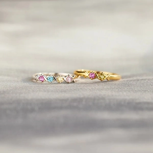 S925 sterling silver XOXO birthstone ring featuring personalized colorful gemstones