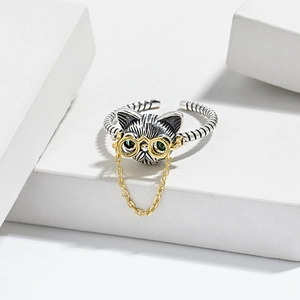 Creative S925 sterling silver cat ring with gold glasses and green zircon eyes